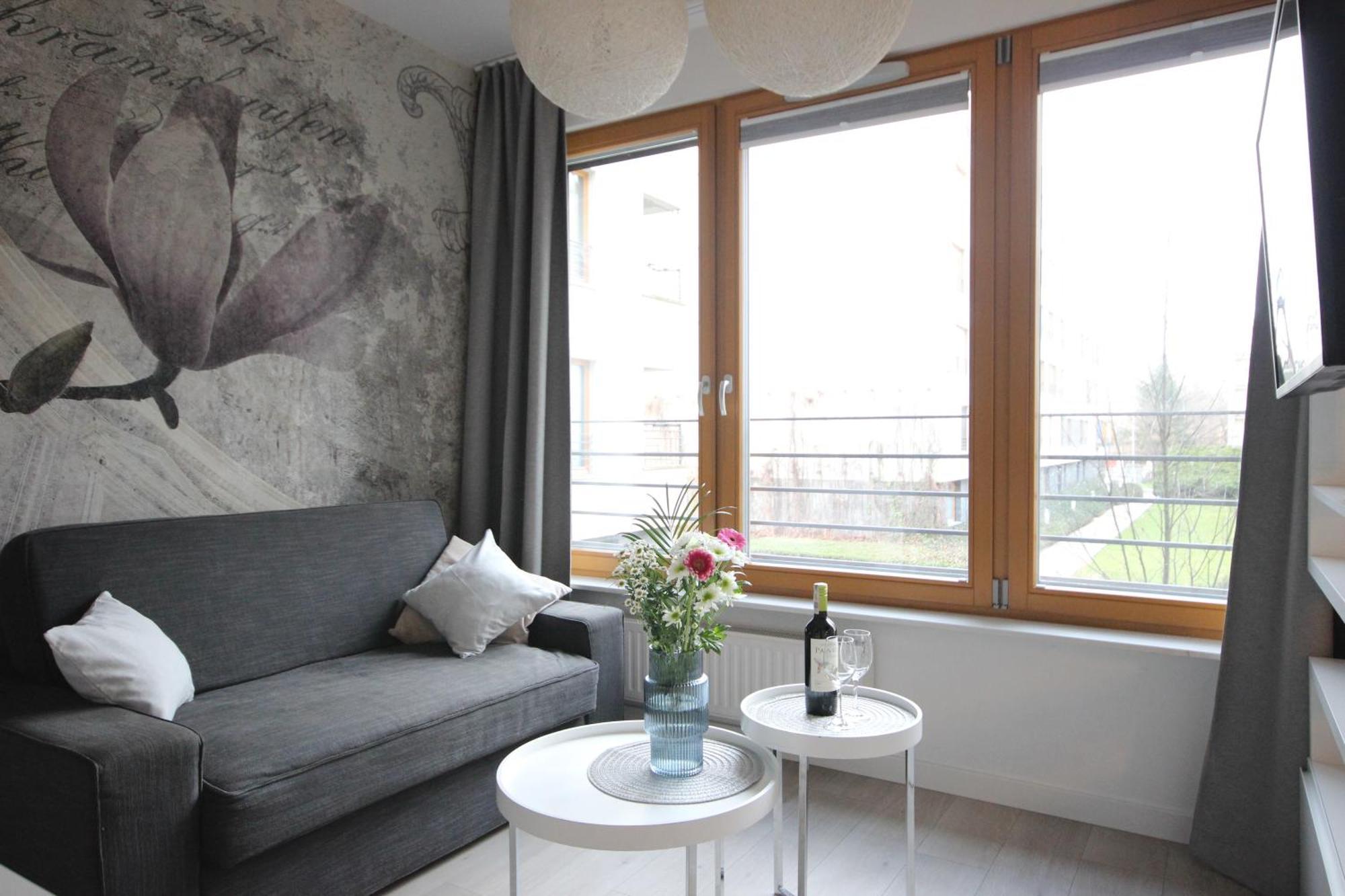 Viva Lila Apartment, Free Parking, Close To Vistula River - By Homelike Krakow Exterior photo